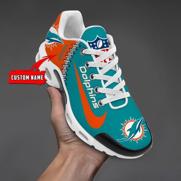 DCC NOMER00117 NFLSHOESMiamiDolphins HoodieFront.jpg