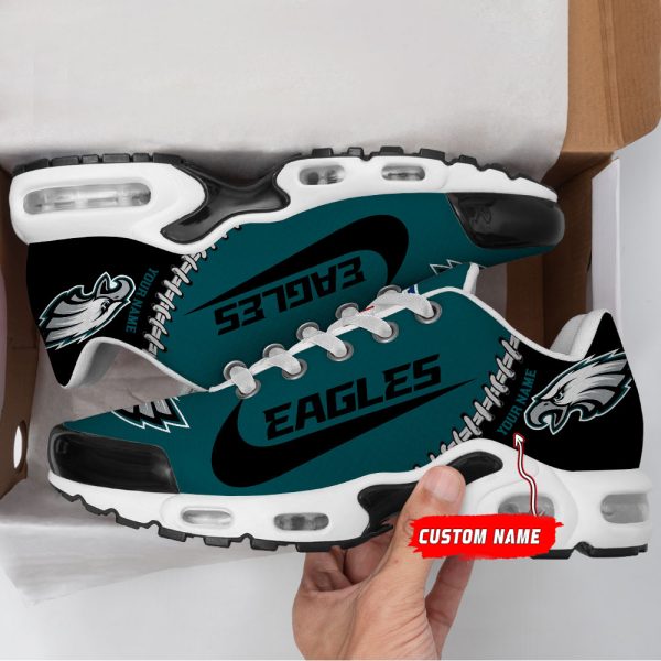 DCC NOMER00125 NFLSHOESPhiladelphiaEagles HoodieBack.jpg