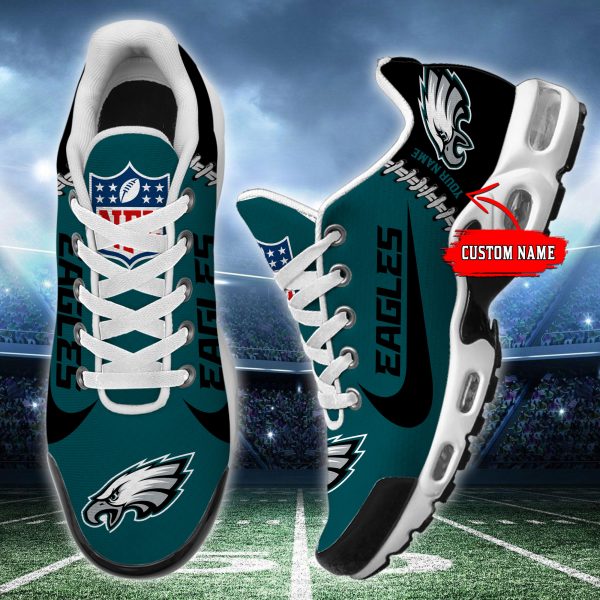 DCC NOMER00125 NFLSHOESPhiladelphiaEagles poster 1.jpg