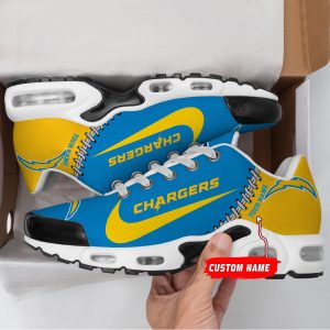 DCC NOMER00127 NFLSHOESLosAngelesChargers HoodieBack.jpg