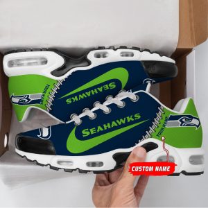 DCC NOMER00128 NFLSHOESSeattleSeahawks HoodieBack.jpg