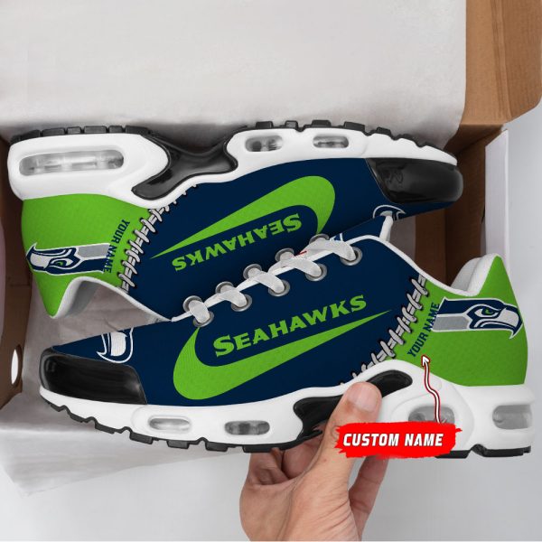 DCC NOMER00128 NFLSHOESSeattleSeahawks HoodieBack.jpg