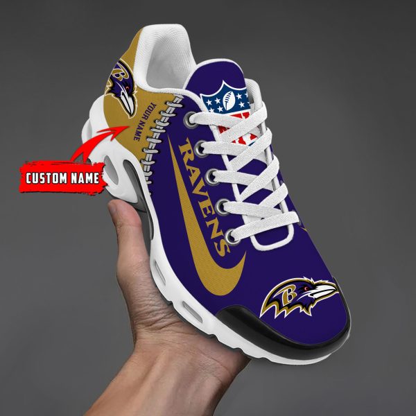 DCC NOMER0013 NFLSHOESBaltimoreRavens HoodieFront.jpg