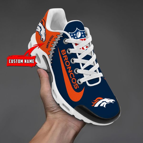 DCC NOMER0019 NFLSHOESDenverBroncos HoodieFront.jpg